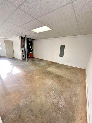 23548 Lawrence 1090, Monett, MO 65708