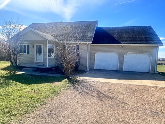 23548 Lawrence 1090, Monett, MO 65708