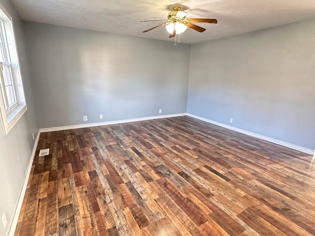 23548 Lawrence 1090, Monett, MO 65708