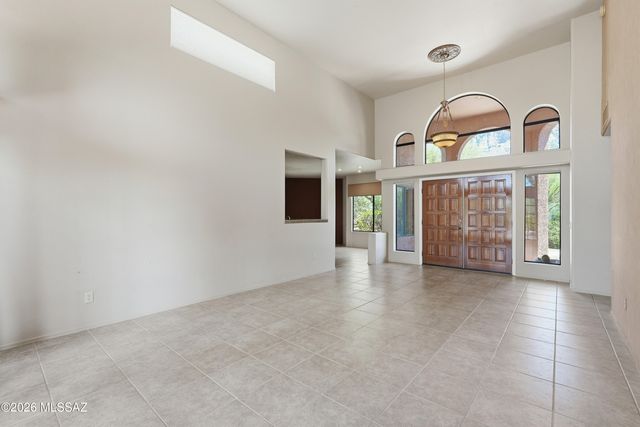 1421 E Rams Hill Drive, Oro Valley, AZ 85737