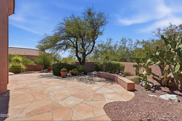 1421 E Rams Hill Drive, Oro Valley, AZ 85737
