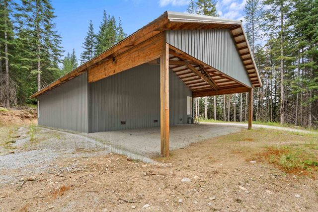 4821 Coyote Trl, Newport, WA 99156