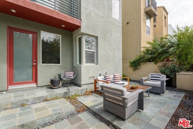 13027 Bluff Creek Drive 30, Playa Vista, CA 90094