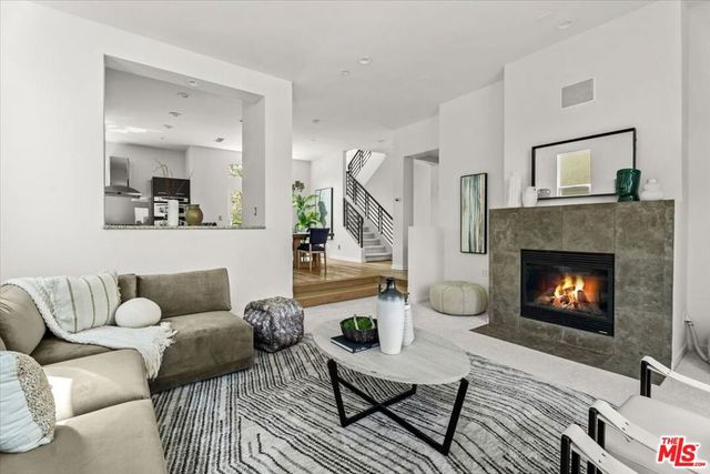 13027 Bluff Creek Drive 30, Playa Vista, CA 90094