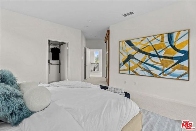 13027 Bluff Creek Drive 30, Playa Vista, CA 90094