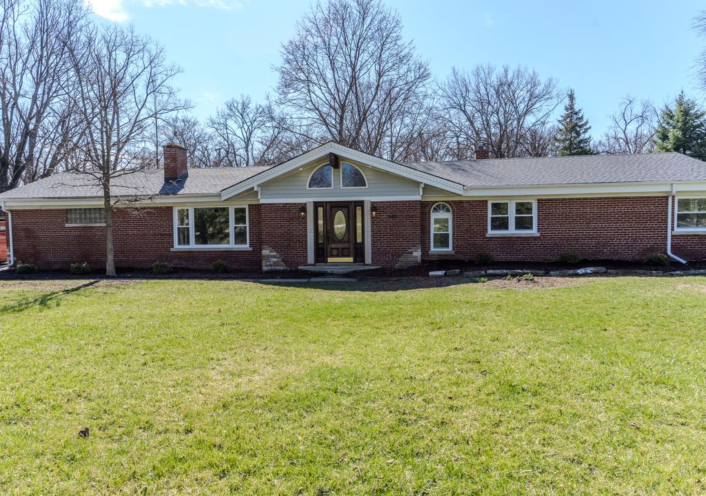 888 Woodstock Road, Olympia Fields, IL 60461