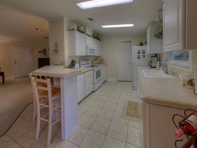 2086 STARBOARD DRIVE, Geneva, FL 32732