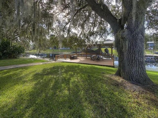 2086 STARBOARD DRIVE, Geneva, FL 32732