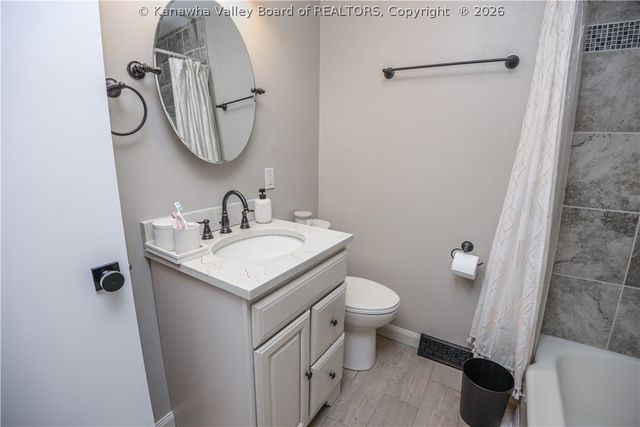 539 S Fort Drive, Charleston, WV 25314