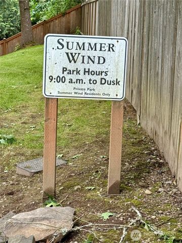 1808 Field Place NE, Renton, WA 98059
