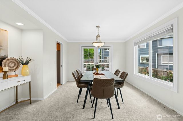 1808 Field Place NE, Renton, WA 98059