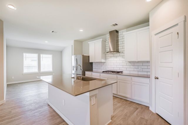 12534 Newport Arch Lane, Houston, TX 77047