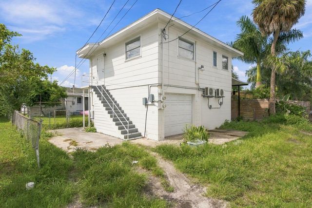 2837 18TH AVENUE N 2, St Petersburg, FL 33713