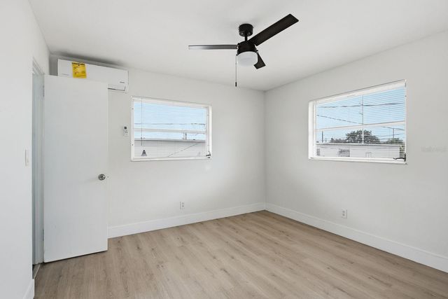 2837 18TH AVENUE N 2, St Petersburg, FL 33713