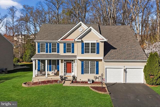 3308 MCCORKLE CT, Triangle, VA 22172
