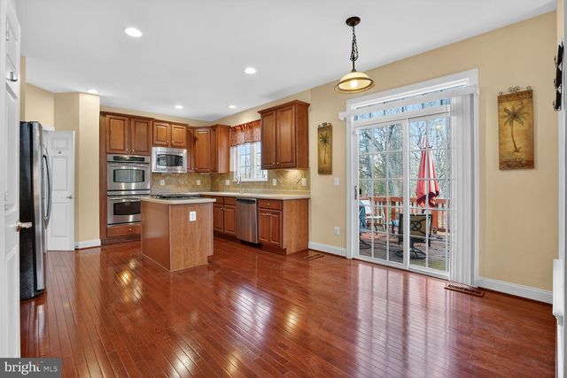 3308 MCCORKLE CT, Triangle, VA 22172