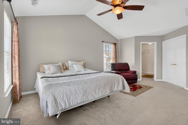 3308 MCCORKLE CT, Triangle, VA 22172