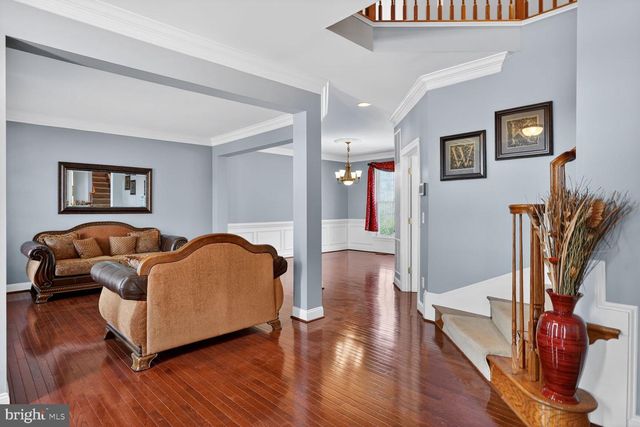 3308 MCCORKLE CT, Triangle, VA 22172
