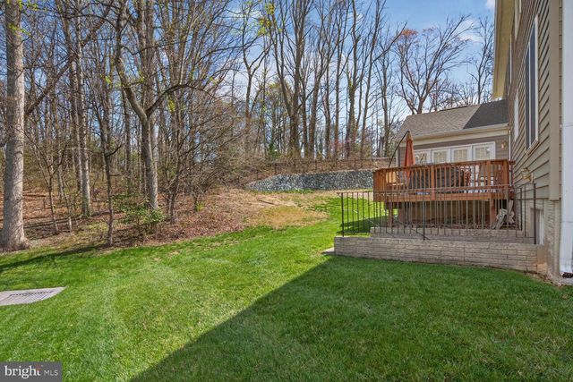 3308 MCCORKLE CT, Triangle, VA 22172