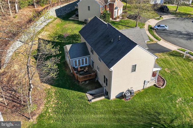 3308 MCCORKLE CT, Triangle, VA 22172