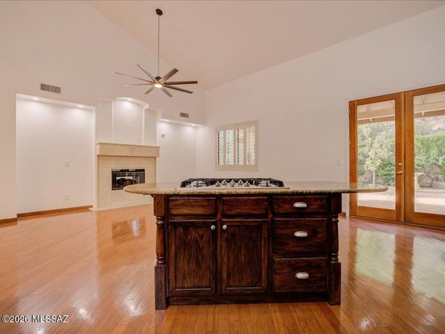 1611 E Sonoran Desert Drive, Tucson, AZ 85737