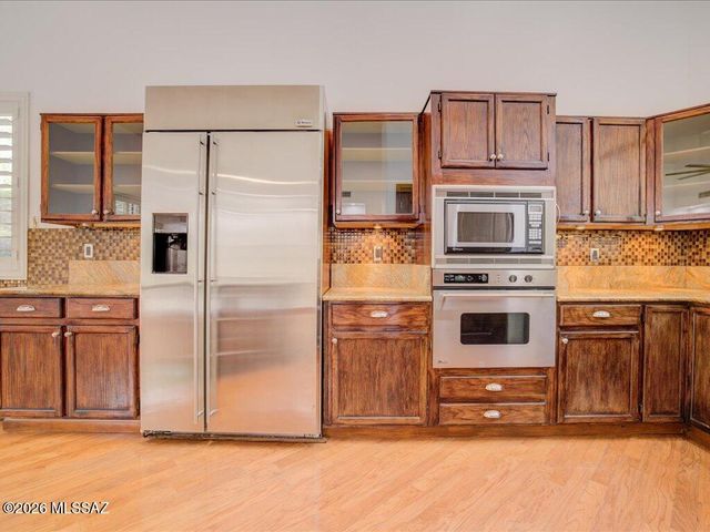 1611 E Sonoran Desert Drive, Tucson, AZ 85737