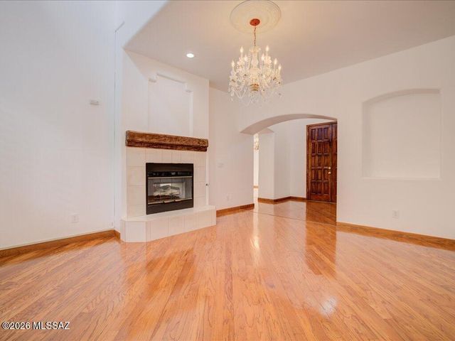 1611 E Sonoran Desert Drive, Tucson, AZ 85737