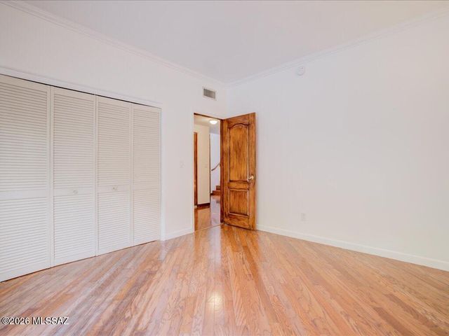 1611 E Sonoran Desert Drive, Tucson, AZ 85737
