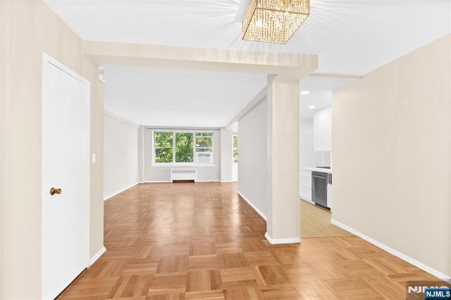 1450 Palisade Avenue 3A, Fort Lee, NJ 07024