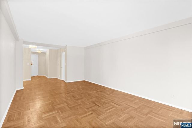 1450 Palisade Avenue 3A, Fort Lee, NJ 07024