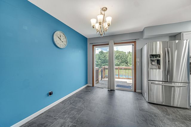 406 Northfield Lane, Valparaiso, IN 46383
