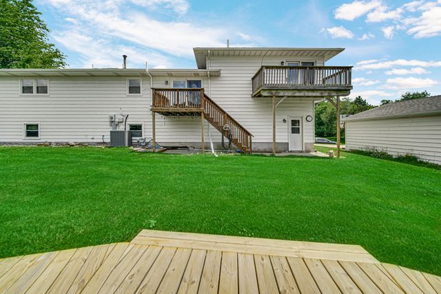 406 Northfield Lane, Valparaiso, IN 46383