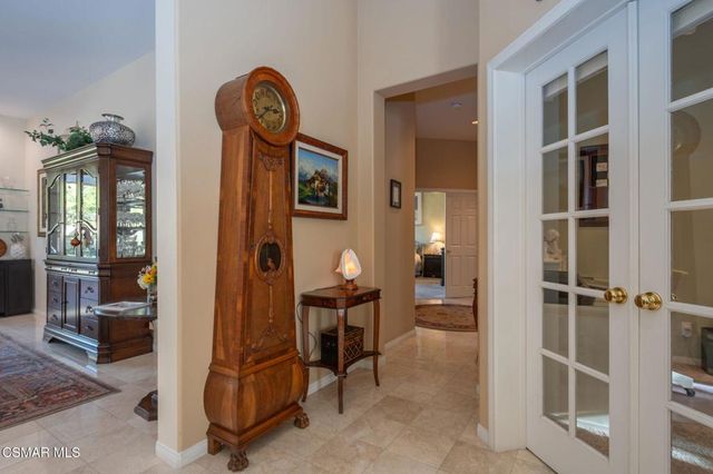 1126 Corte Riviera, Camarillo, CA 93010