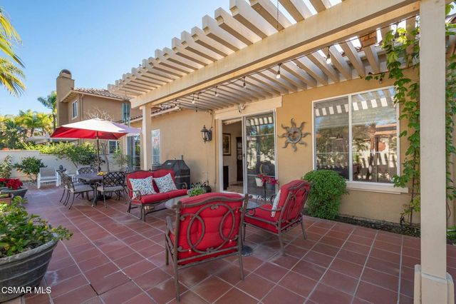 1126 Corte Riviera, Camarillo, CA 93010