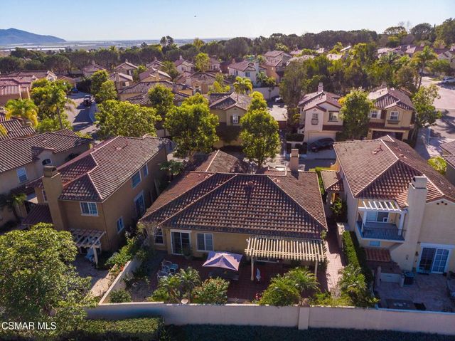 1126 Corte Riviera, Camarillo, CA 93010