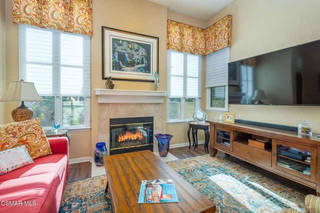 1126 Corte Riviera, Camarillo, CA 93010