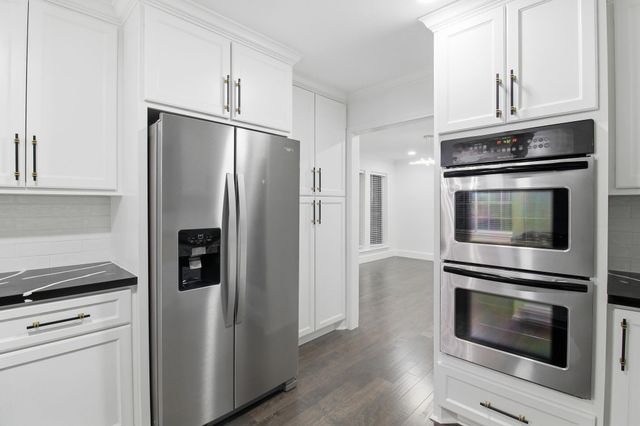 2823 W Pebble Beach Drive, Missouri City, TX 77459