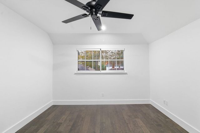 2823 W Pebble Beach Drive, Missouri City, TX 77459