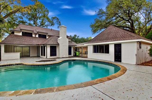 2823 W Pebble Beach Drive, Missouri City, TX 77459