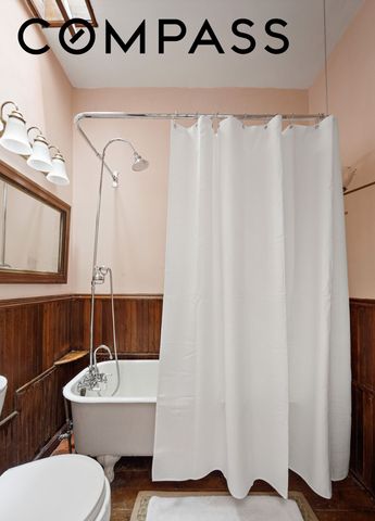 309 Vanderbilt Avenue, New York City, NY 11205