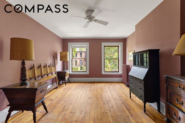 309 Vanderbilt Avenue, New York City, NY 11205