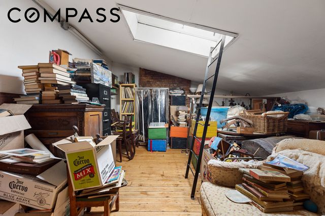 309 Vanderbilt Avenue, New York City, NY 11205