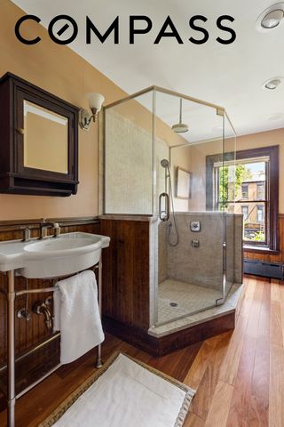 309 Vanderbilt Avenue, New York City, NY 11205