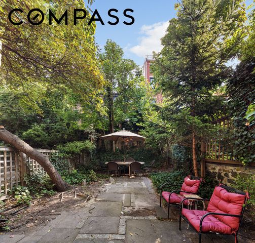 309 Vanderbilt Avenue, New York City, NY 11205