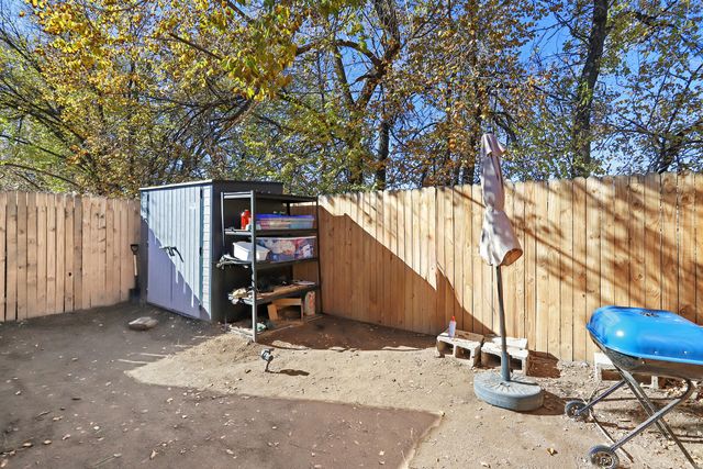 507 Gerald Chavez Lane NE, Los Lunas, NM 87031