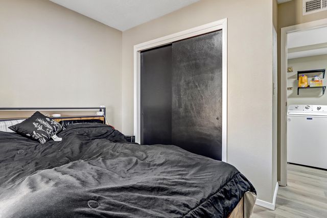 507 Gerald Chavez Lane NE, Los Lunas, NM 87031