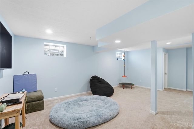 8965 Steeplechase Way, West Chester, OH 45069