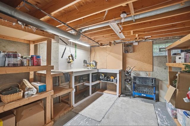 8965 Steeplechase Way, West Chester, OH 45069