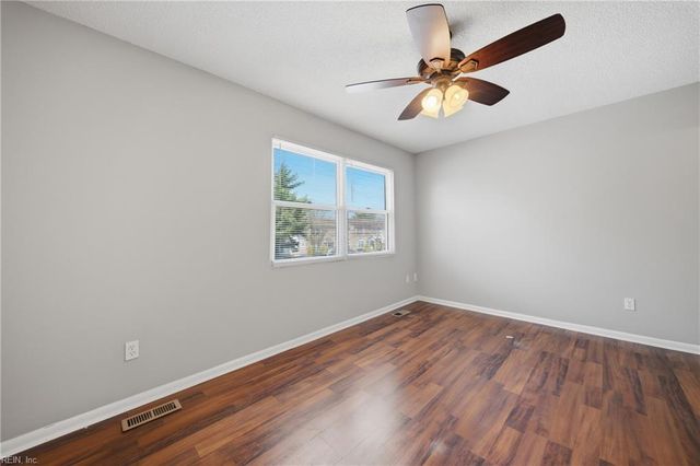 1313 River Birch RN S, Chesapeake, VA 23320