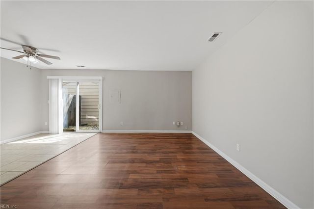 1313 River Birch RN S, Chesapeake, VA 23320